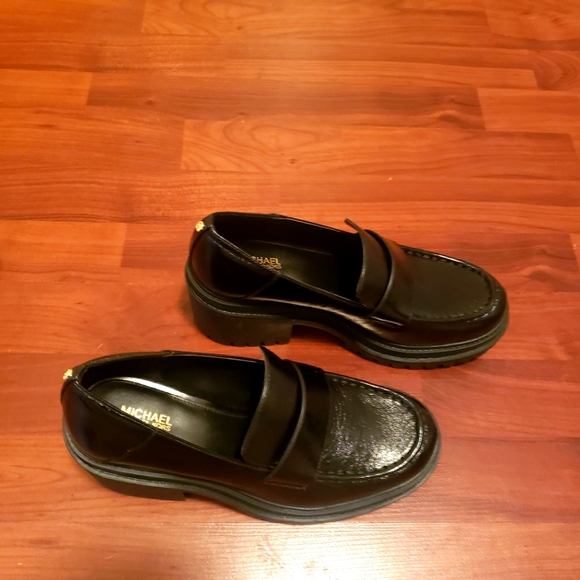 Michael Kors * Shiny Black * Chunky Loafers * Size 8 * NWOT - Picture 9 of 9